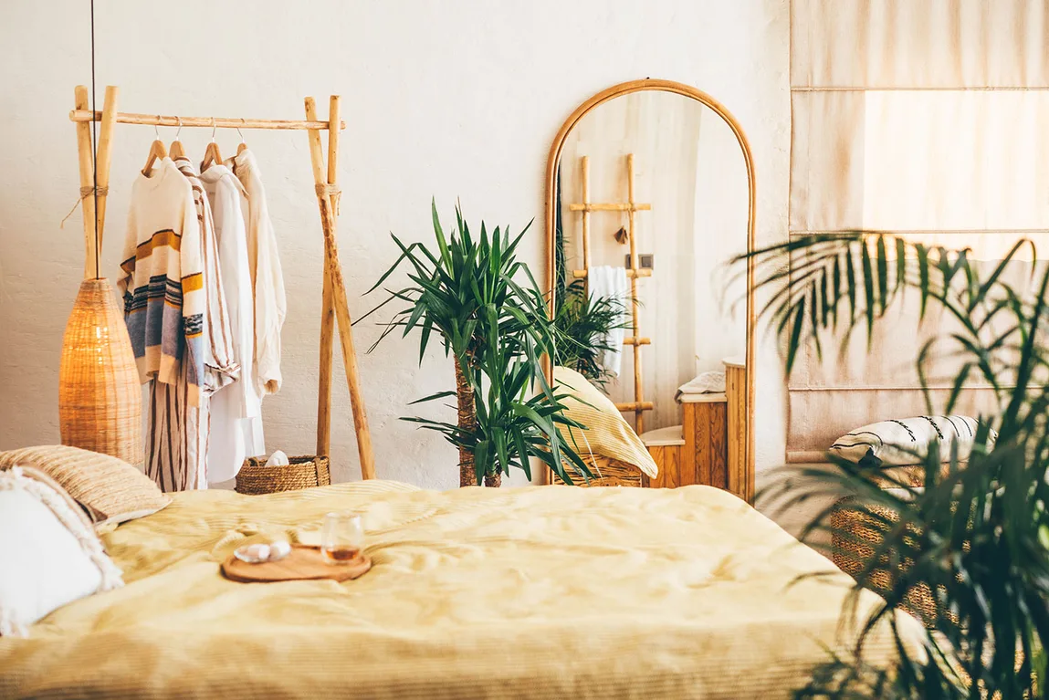 13 Simple Ways to Cool a Room Without AC