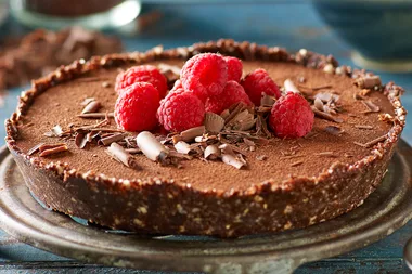 No-bake chocolate ganache tart with raspberries