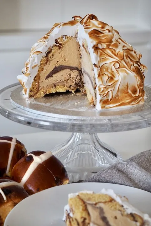 Hot cross bun bombe Alaska recipe