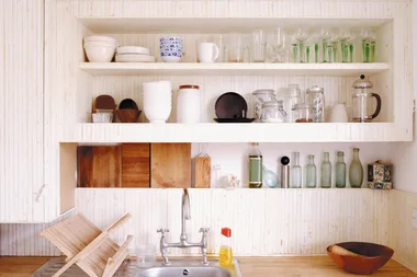 You’ve been storing these six kitchen items the wrong way