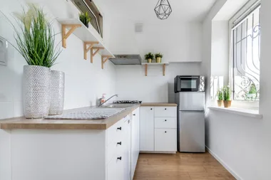 These are the five decorating mistakes that make your kitchen look smaller