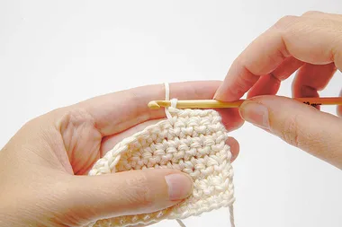 how to double crochet (dc)