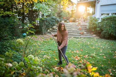 3 smart shortcuts to simplify your autumn garden clean-up