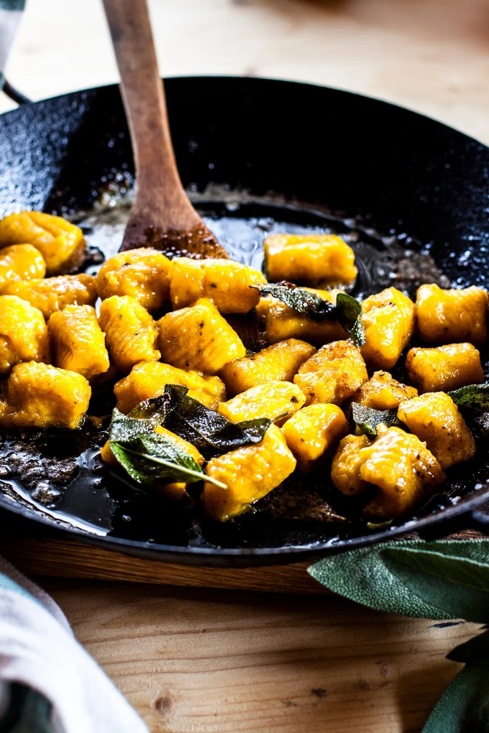 how to make gnocchi from stale bread
