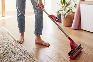 Mama Mila’s DIY floor cleaner will give you a streak-free finish