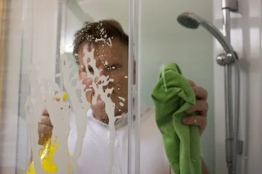 This one natural ingredient will help remove soap scum