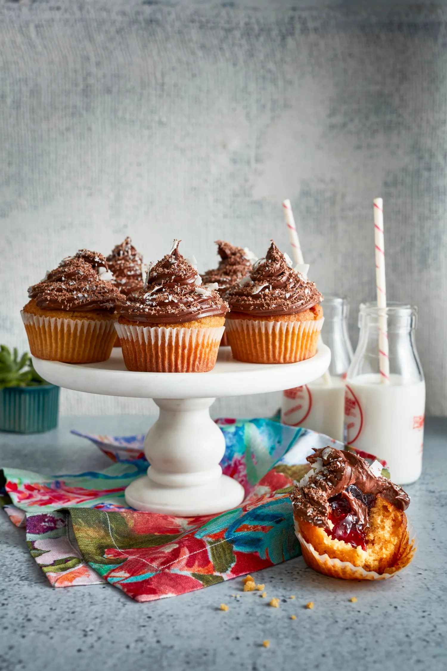 Lamington cupcakes