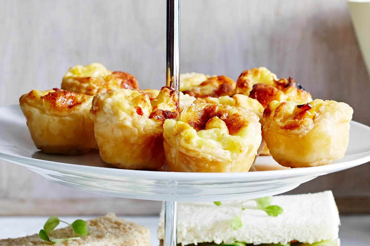 Mini quiche puffs