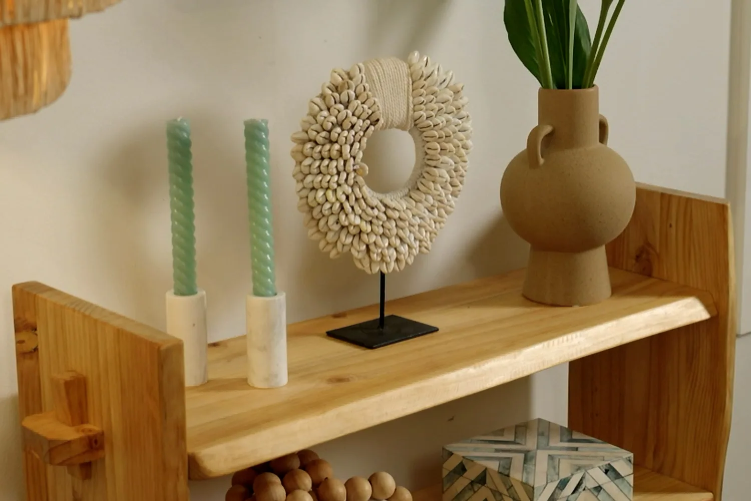 How to build shelves with mortise and tenon joints