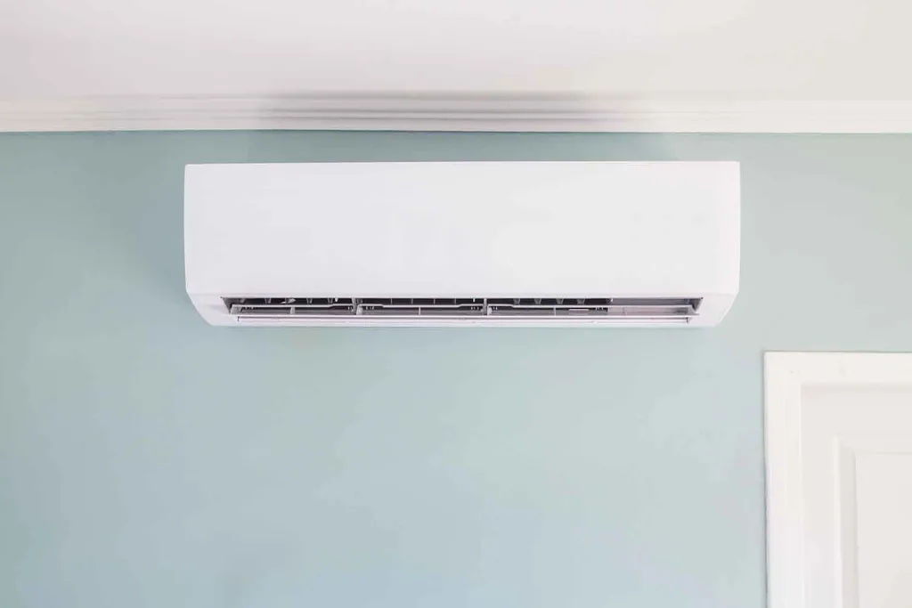 air con in winter