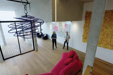 Amazing home: the Ravine House