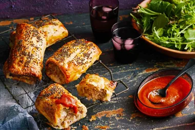 air fryer sausage rolls