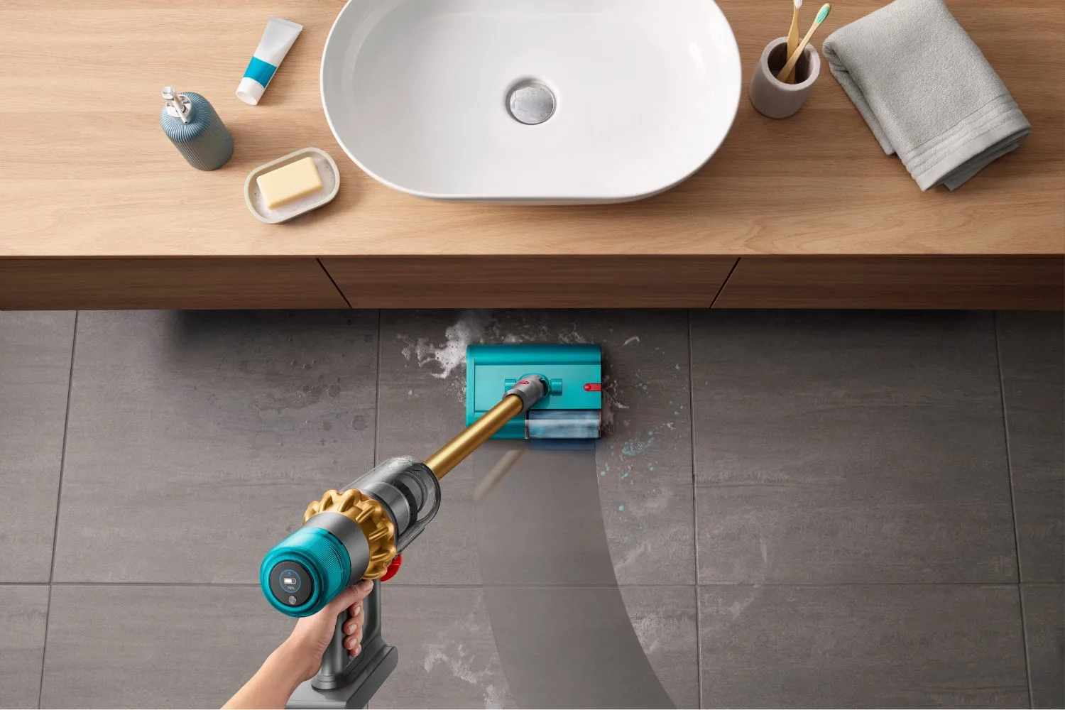 dyson submarine wet vacuum cleaner