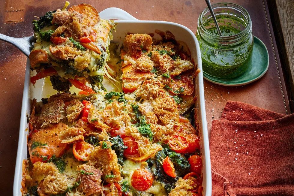 Pesto vegetable bake.
