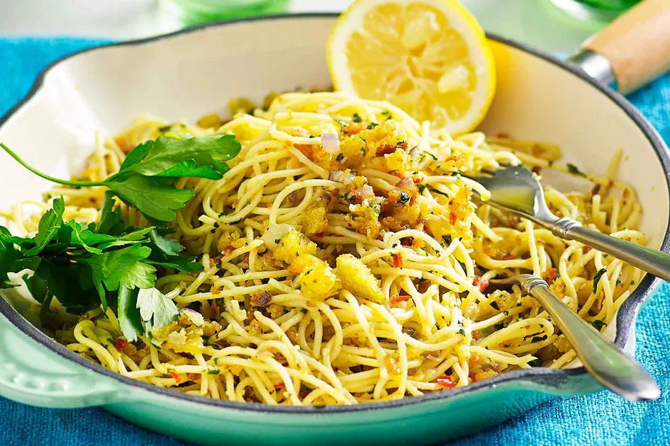10-Minute Pasta with Cheese, Garlic and Chilli Sauce - Better Homes &amp; Gardens Australia