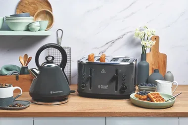 Cut your morning routine in half with these 7 four-slice toasters