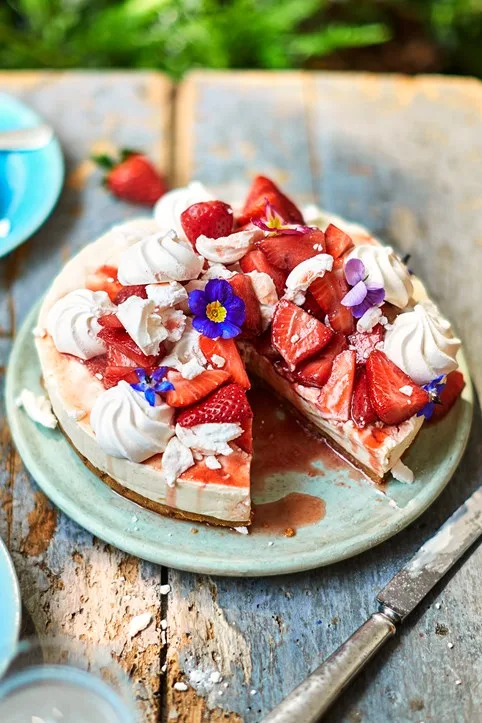 eton mess cheese cake