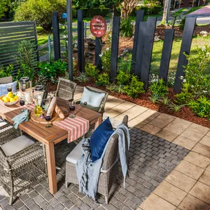 How to build a slat screen