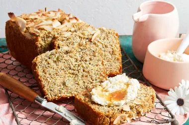 Seedy breakfast loaf