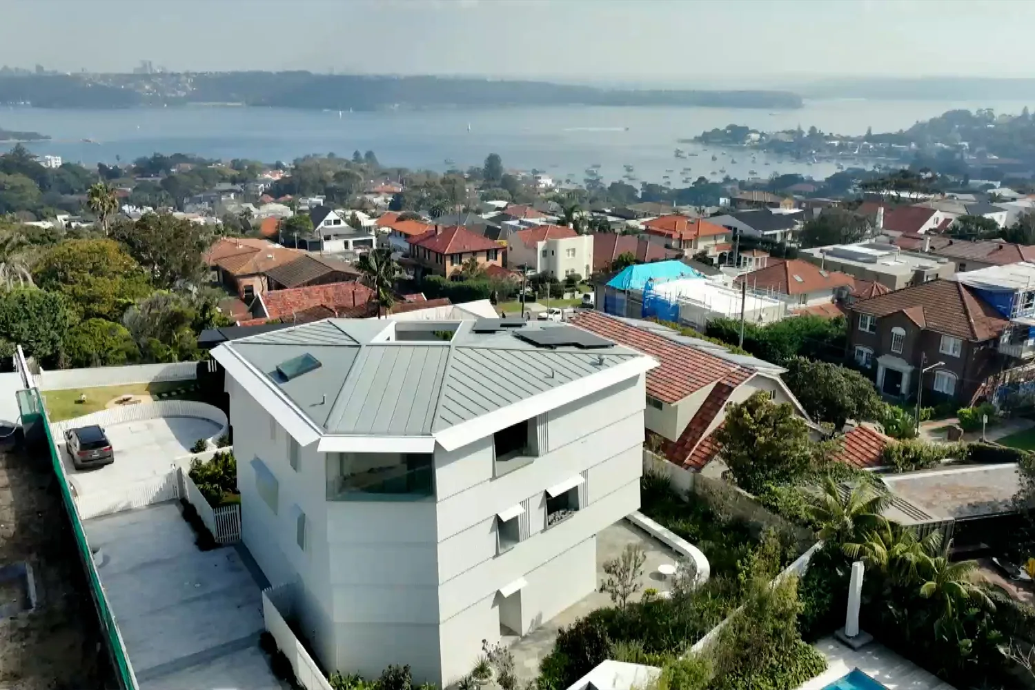 Amazing homes: Joh and Pete visit Shiplap House