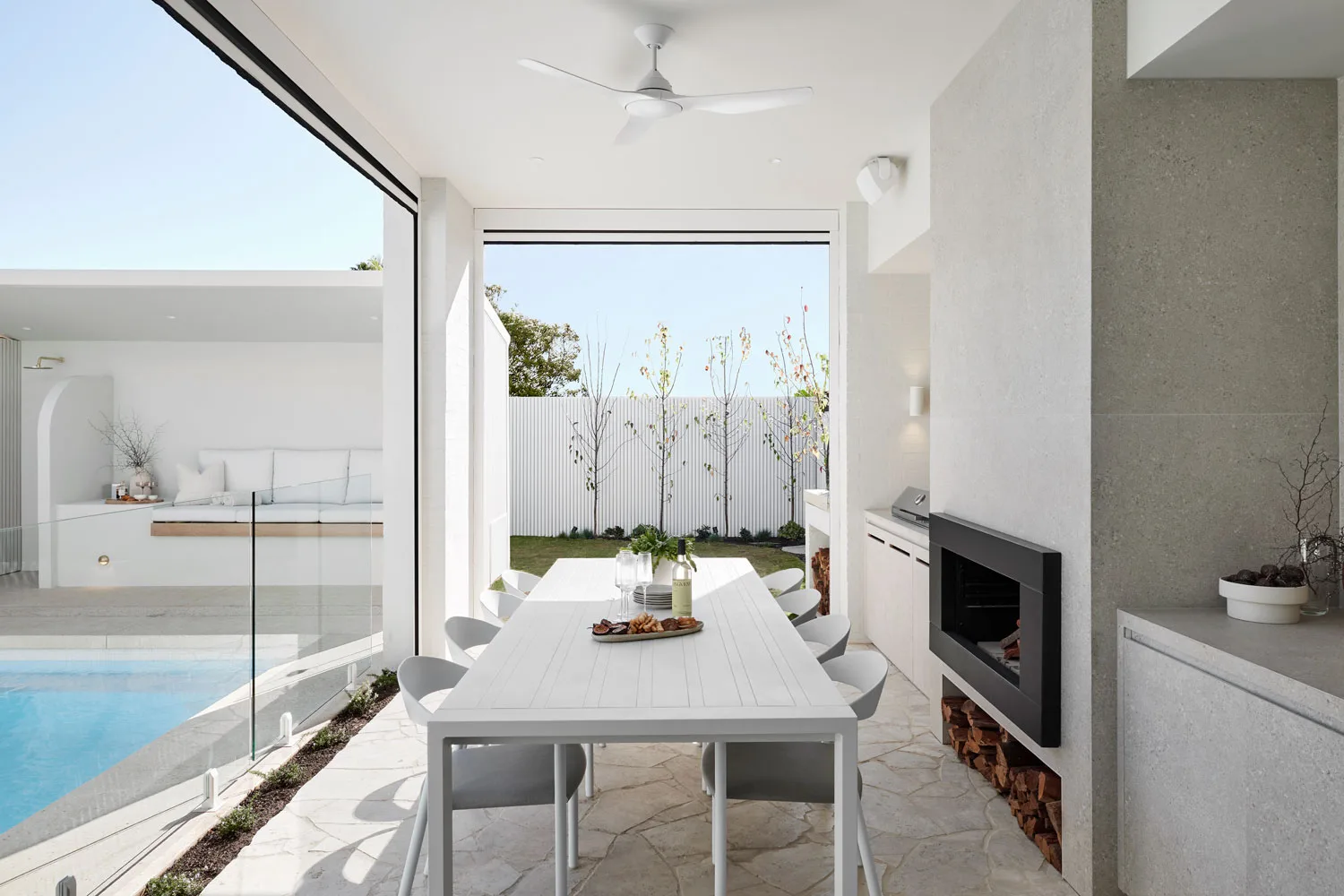 design duo outdoor area