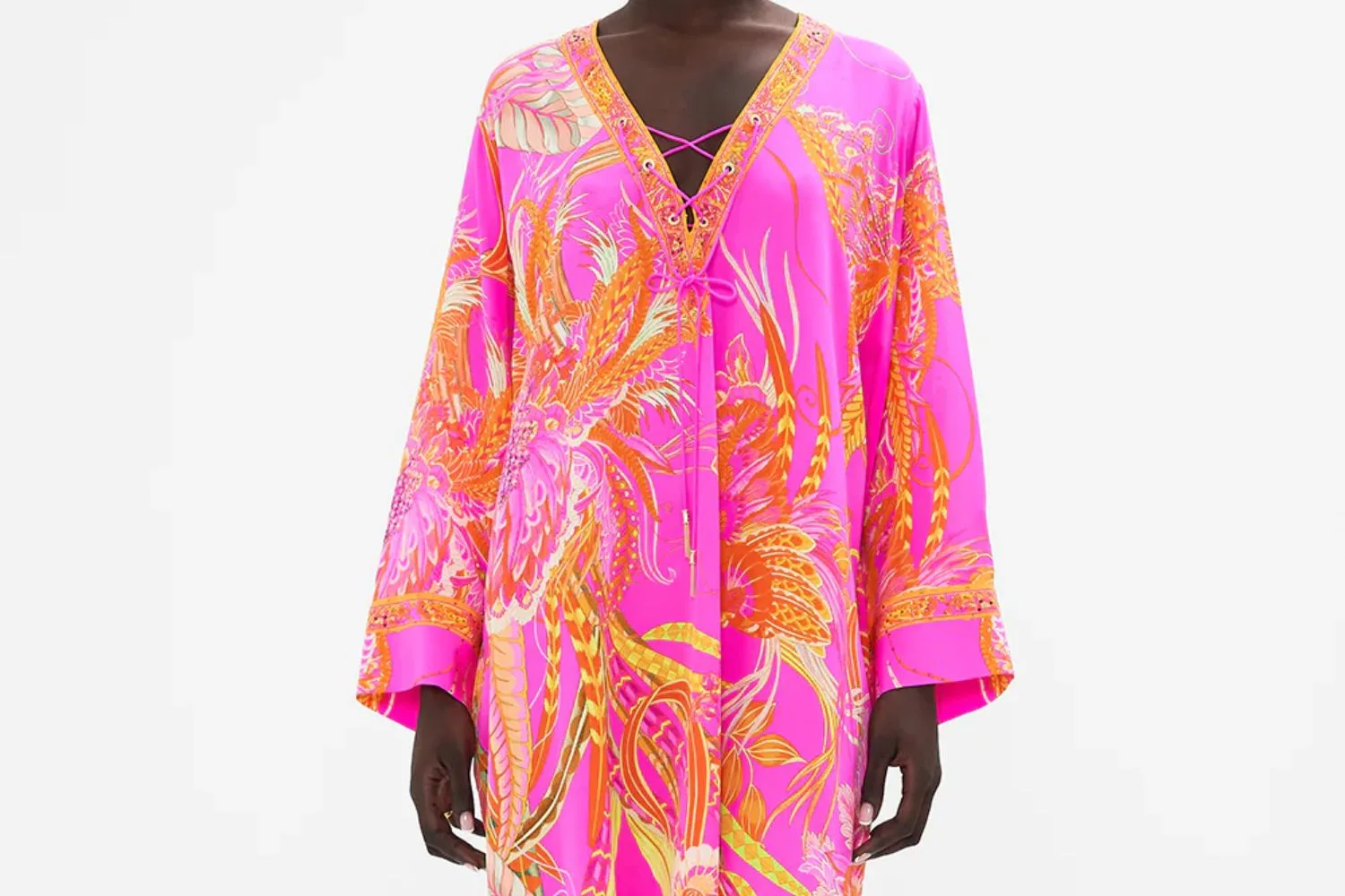 https://go.linkby.com/IXZOXMXA/collections/kaftans/products/00025210-metal-eyelet-kaftan-a-heart-that-flutters