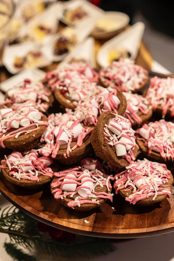 rocky road tarts