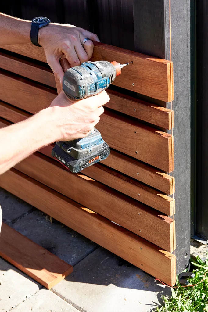 step 10 garden merbau screen