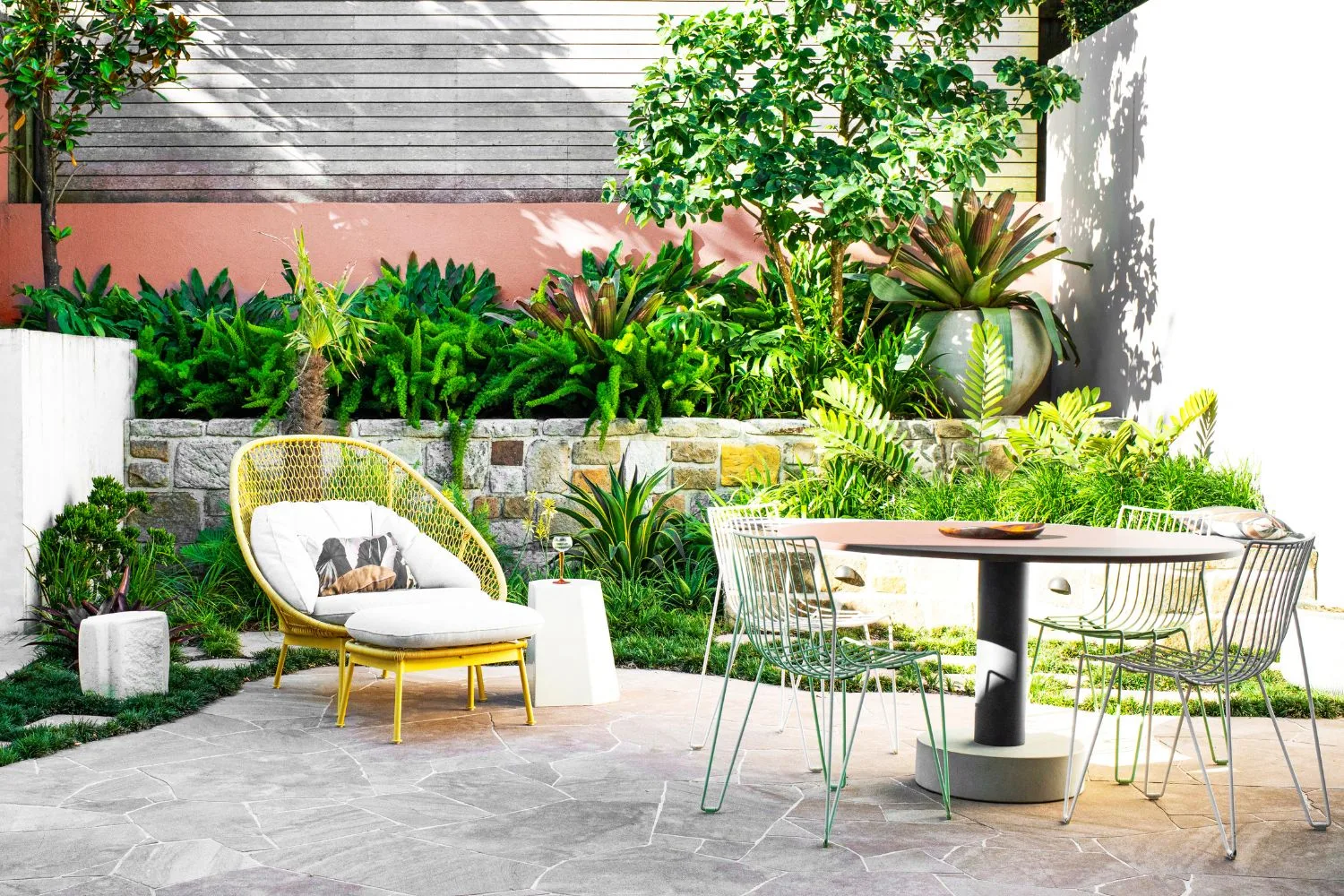 Find the patio set of your dreams with these Black Friday deals