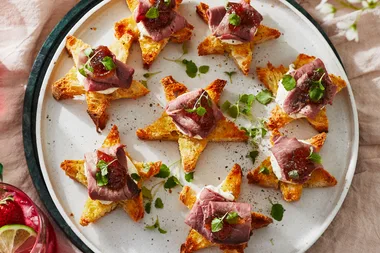 Rare roast beef canapes with horseradish cream