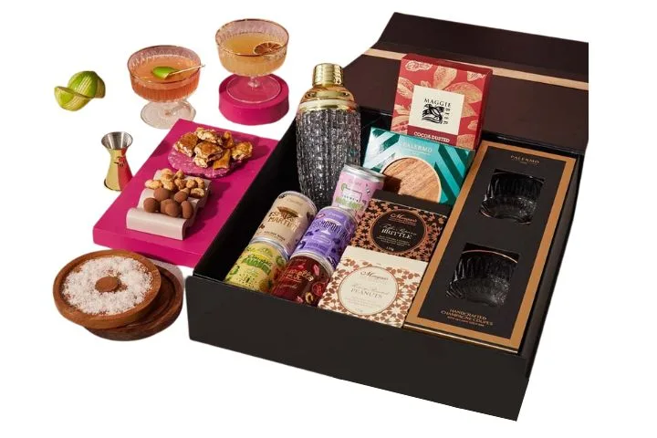 The Hamper Emporium cocktail gift hamper