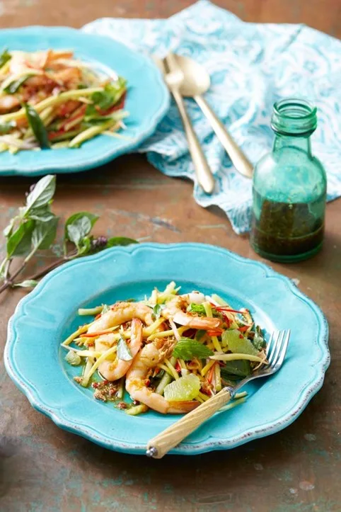 thai green prawn salad