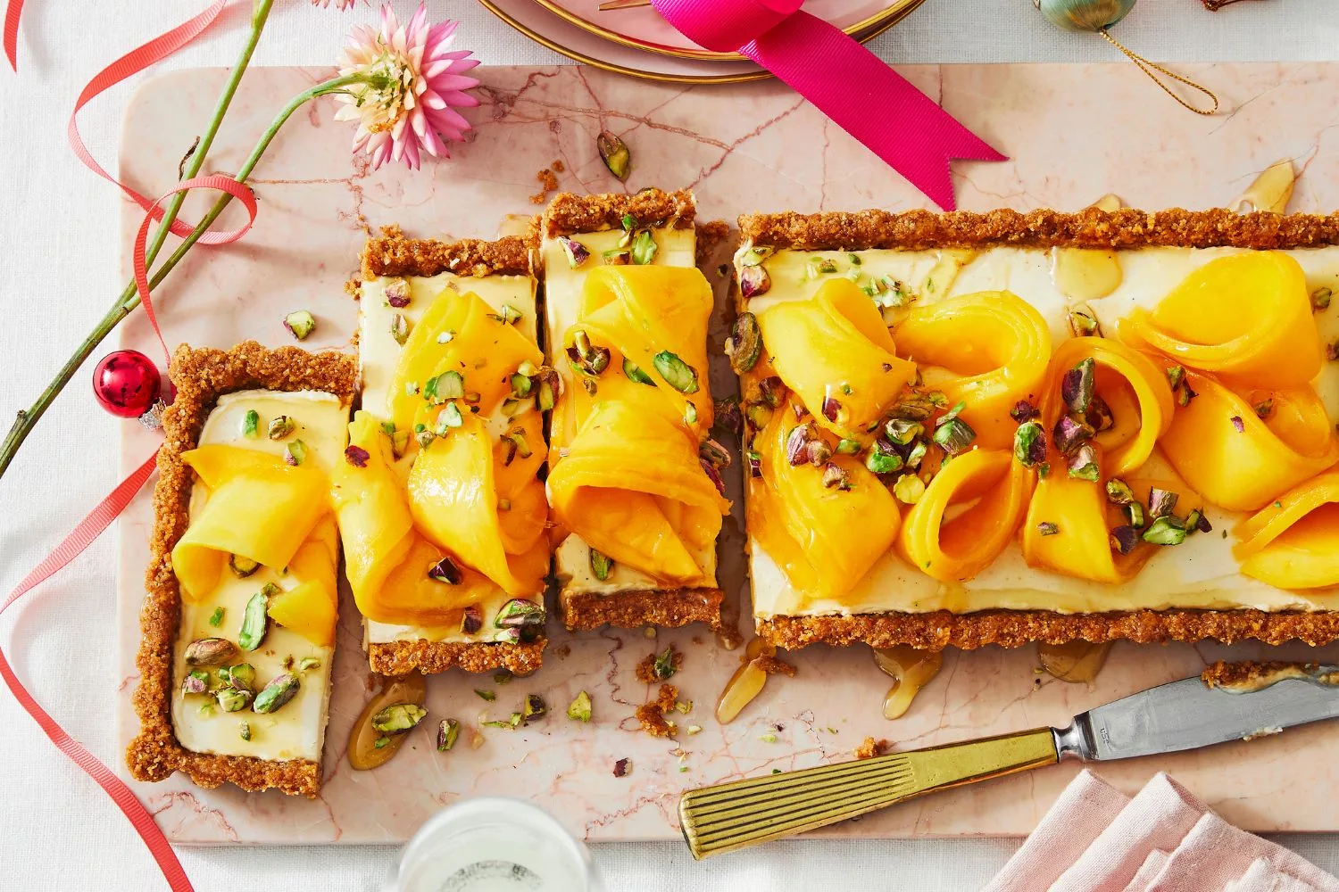 Ginger, mango and honey cheesecake