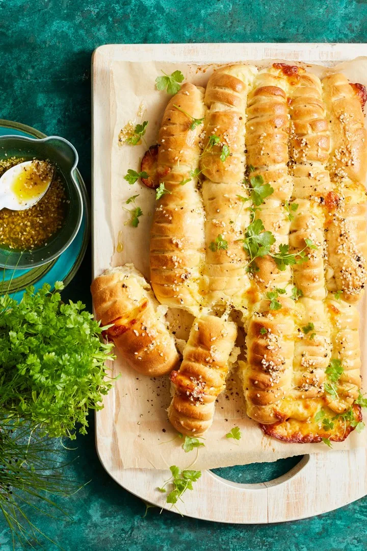 pull-apart-bread-mozzarella