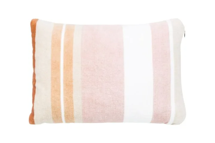 Roxy beach pillow