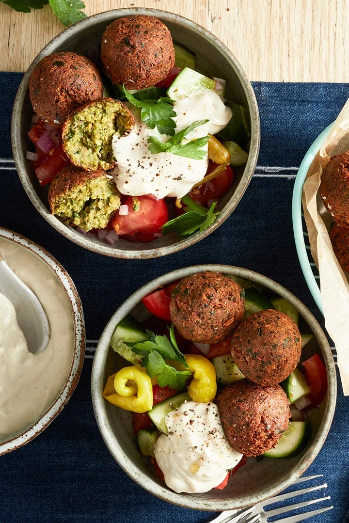 falafel-tahini-salad