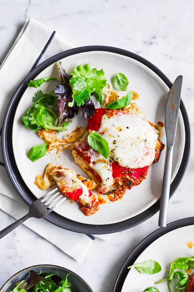 Chicken and red pesto melts
