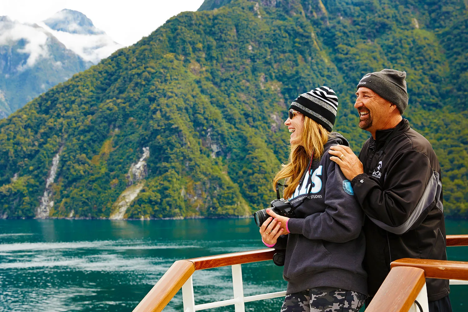 Couple on New Zealand Cruise