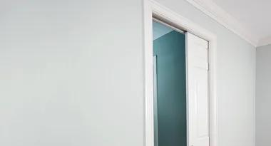 How to fix a sliding door