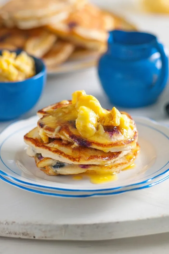 blueberry-pancakes