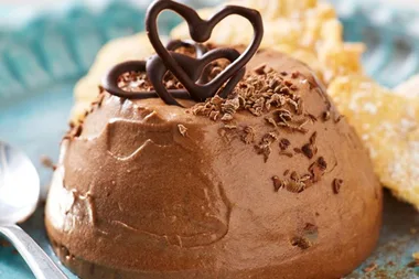 Celebrate Valentine’s day with one of these 20 chocolate dessert recipes