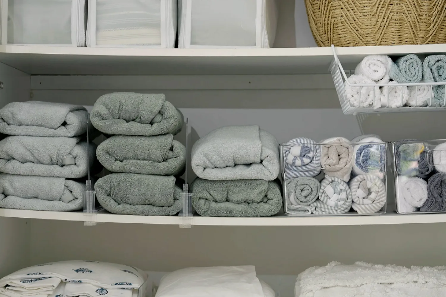 How to organise your linen cupboard