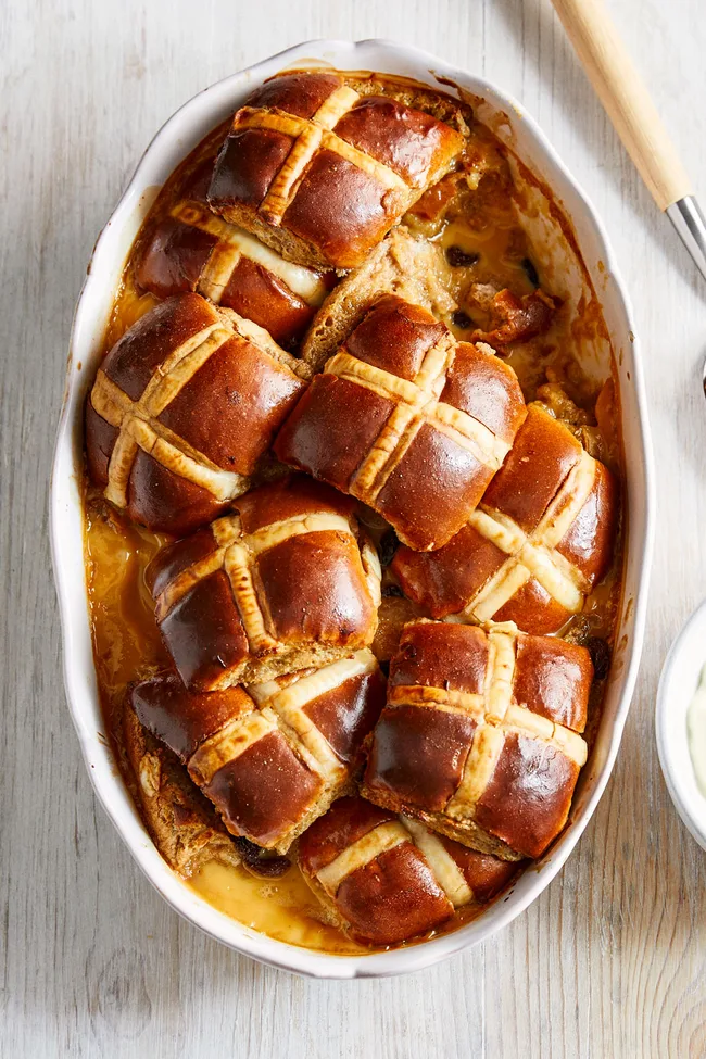 hot cross bun pudding