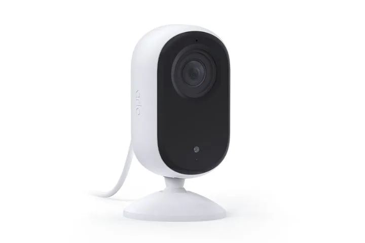 Arlo Essential Indoor 2K Camera