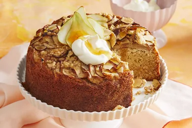 Cinnamon and pear crumble tea cake