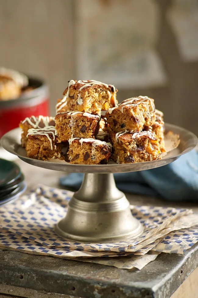 muesli-slice
