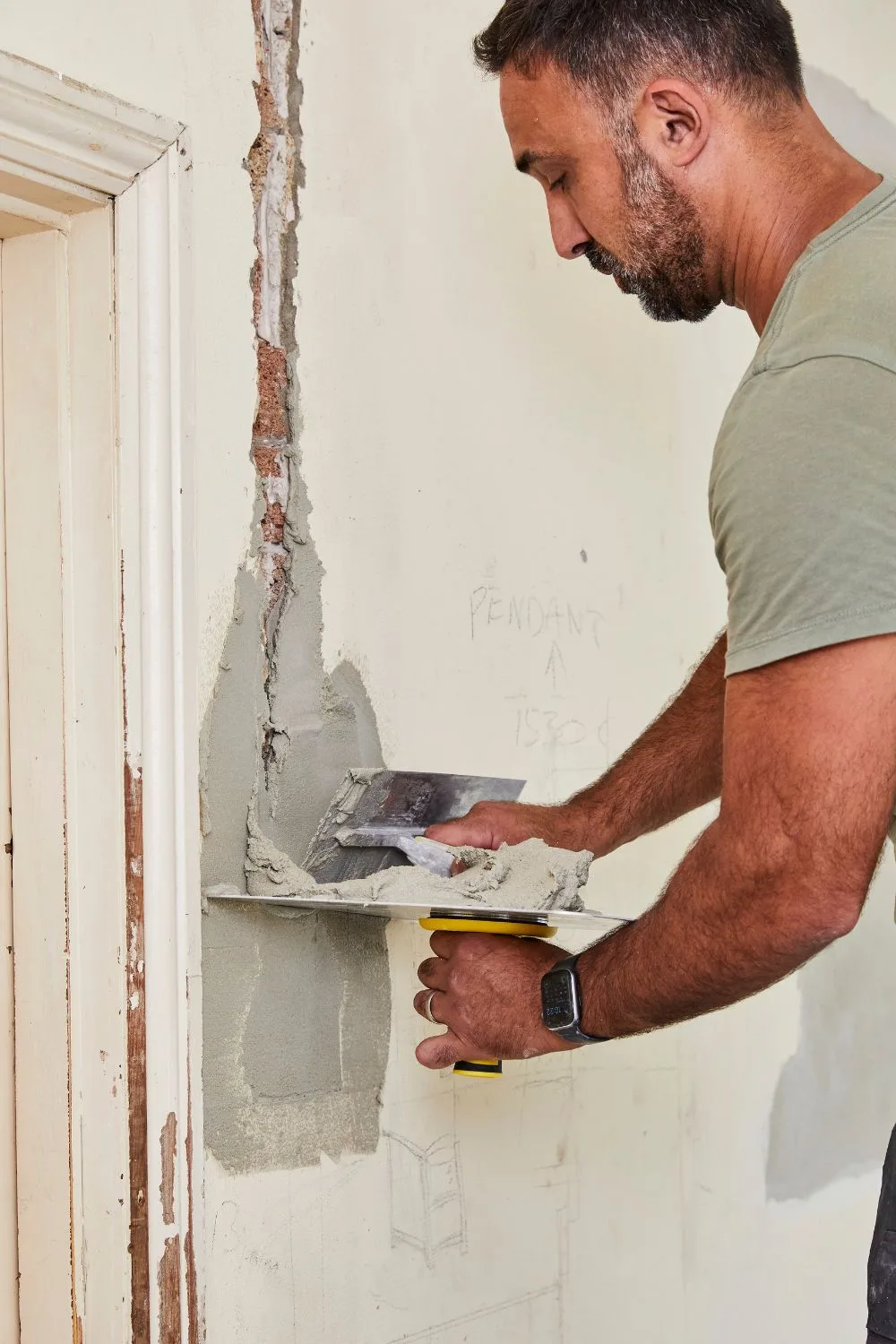How To Patch A Hole In The Wall | Better Homes & Gardens Australia