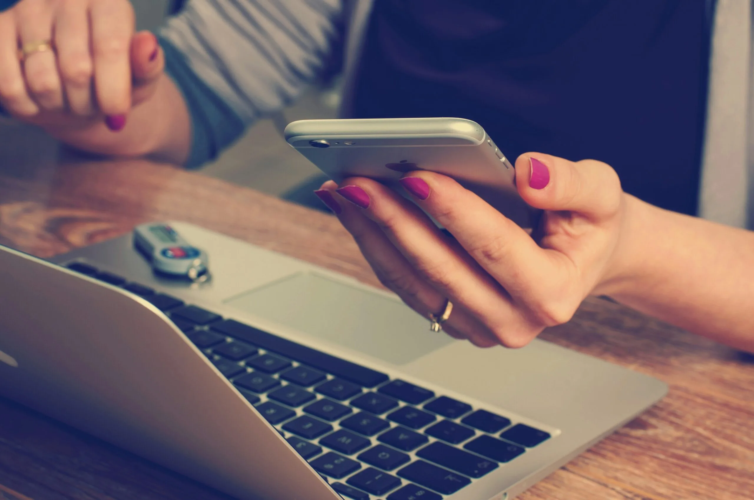 how to save money shopping online