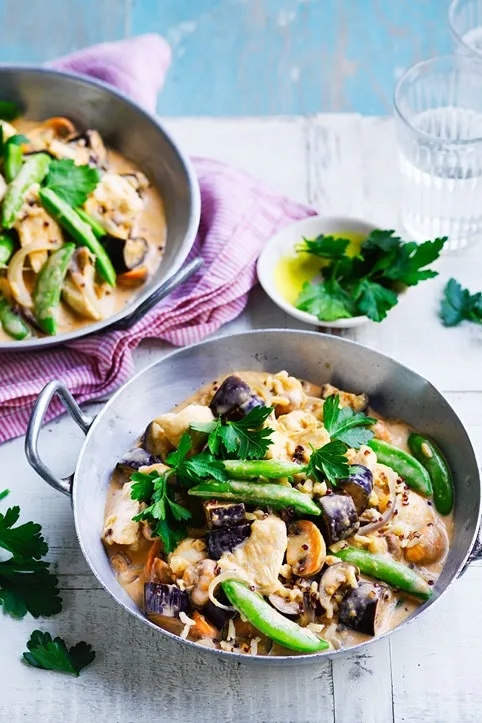 red chicken curry
