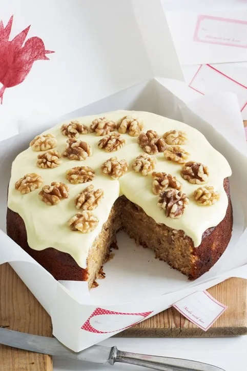 hummingbird cake
